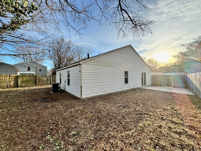 Photo - Updated & Ready 02-02-26! Adorable 3-Bedroom Ranch 4 Miles to Dam Neck Base & Oceana - HUGE Fence...
