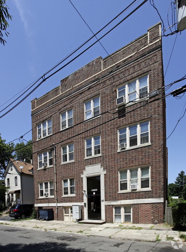 Building Photo - 63 Washington Pl