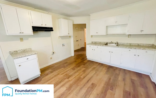 Photo - 75 E Peebles Rd