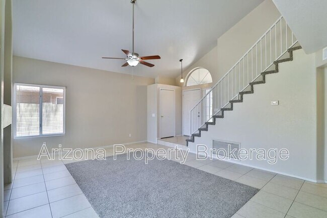 3622 W Wagoner Rd