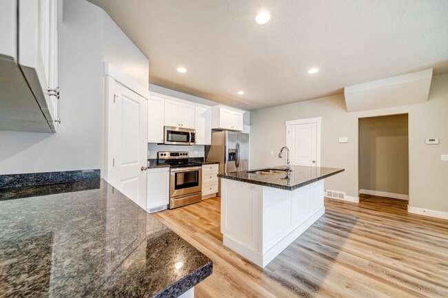 Photo - 4419 W Glendon Dr