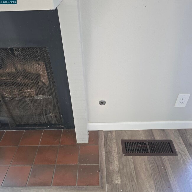 Photo - 4360 Eagle Peak Rd