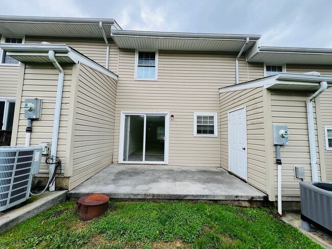 Photo - 2 Bedroom, 1.5 Bath Townhouse