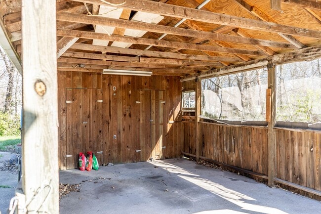 Photo - Spacious 2 bedroom 2 bath house