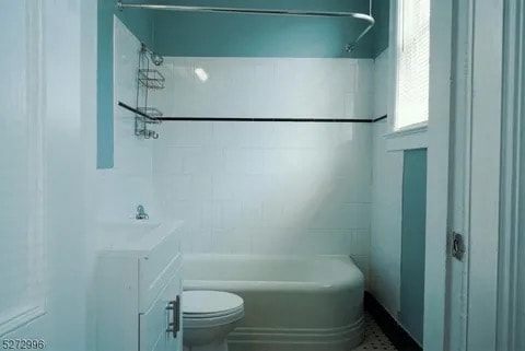 Photo - 225 Somerset St