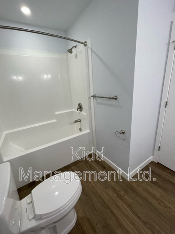 Photo - 6285-A-6285 Monterey Rd