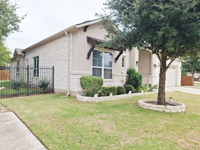 Photo - 4562 Katherine Dr