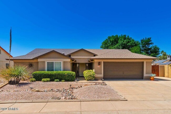 Building Photo - 4057 E Wescott Dr