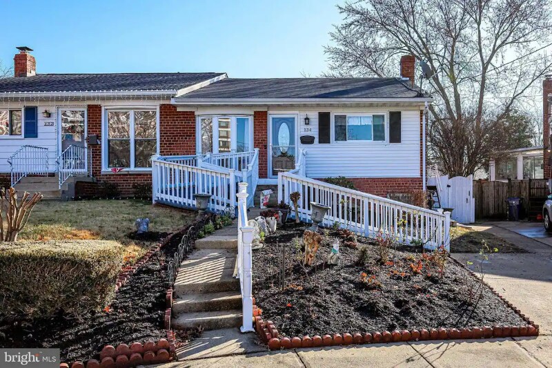 Photo - 134 Jasper Pl