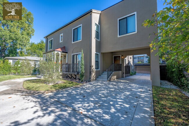 Photo - 494 S Marengo Ave