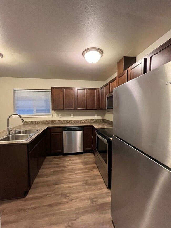 Photo - Townhouse Style 3 Bedroom