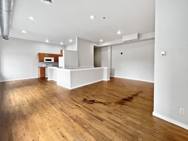 Photo - $0 DEPOSIT OPTION. 2 BED 2.5 BATH CONDO AT...