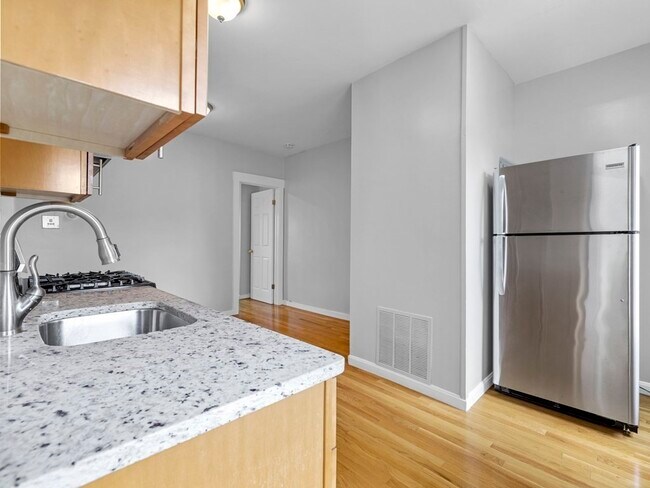 Photo - 47 Coleman St Unit 3