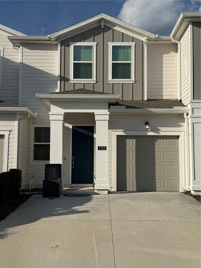 Building Photo - 7705 Stone Crk Trl