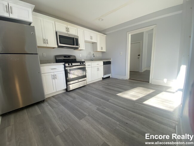 Building Photo - 23 Pratt St