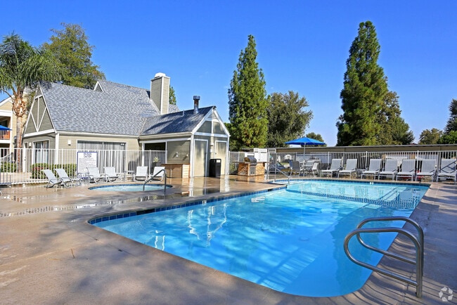 Relaxing spa next to the pool