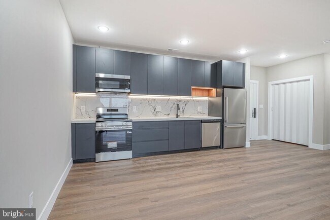 Photo - 4432 Wingate St Unidad 302