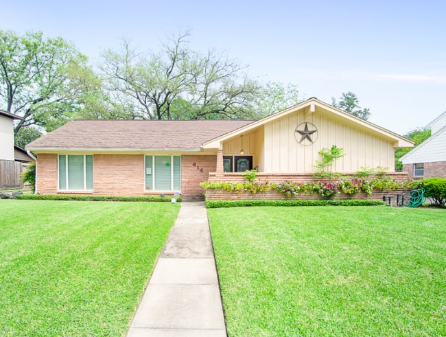 Photo - 614 Bendwood Dr