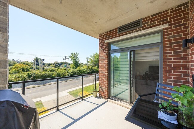 Photo - 79 Elm Ave Unité 201