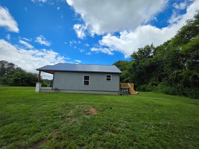 Photo - 2465 Hwy 43 S