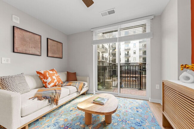Trella Uptown apartments — community photo