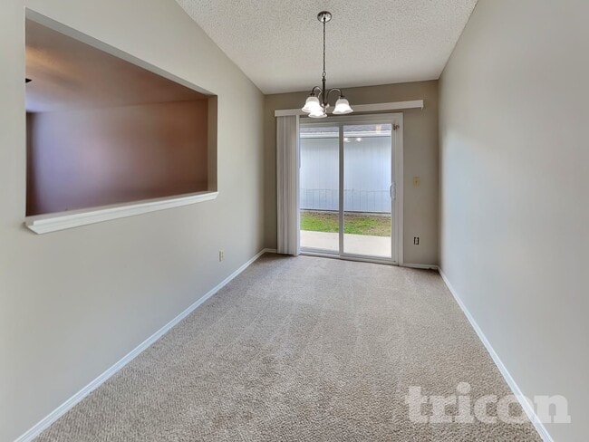 Photo - 8384 Argyle Corners Dr