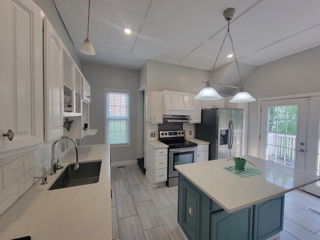 Photo - 422 Steck St
