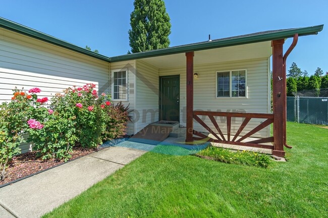 Photo - 3 Bedroom 2 Bathroom Home with Attached 2 ...