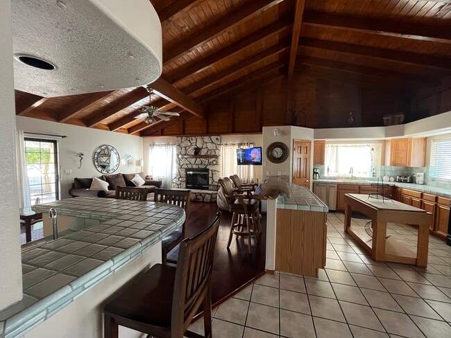 Photo - 2760 Inverness Dr