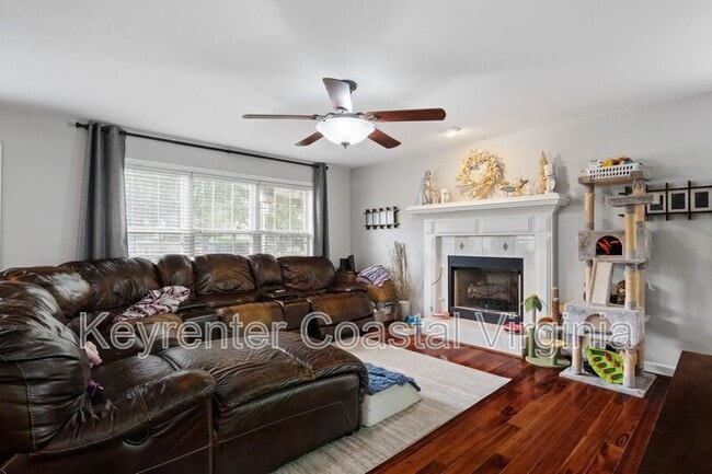 Photo - 109 Willow Wood Ave