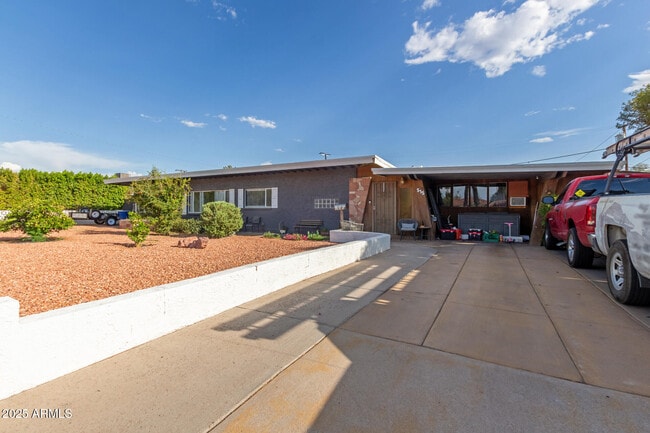 Photo - 515 W Toledo St