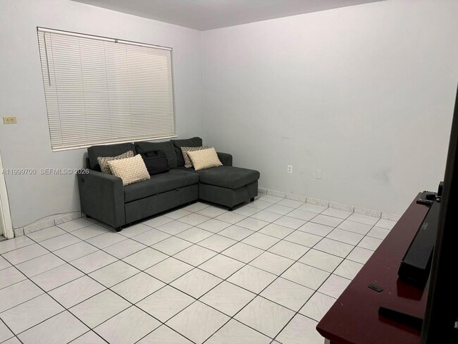 Photo - 2732 NW 16th Terrace Unit 2734