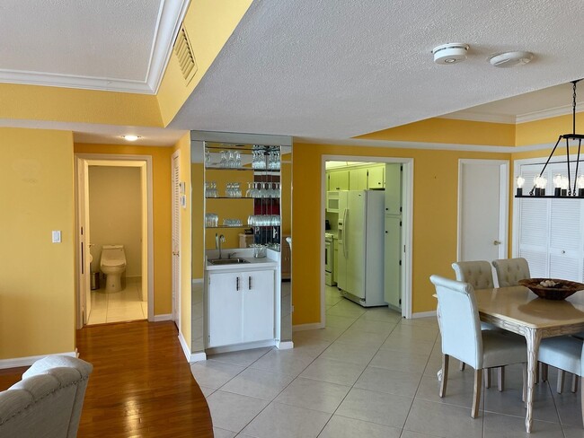 Gulf views from this Cozy 2 Bedroom Condo-... - Gulf views from this Cozy 2 Bedroom Condo-...