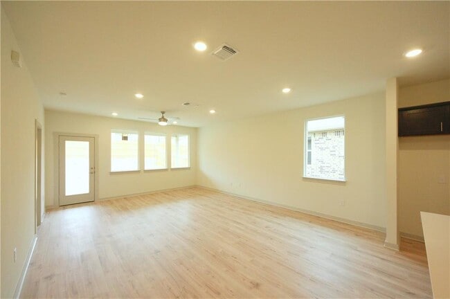 Photo - 10625 Gonzales Ranger Pass