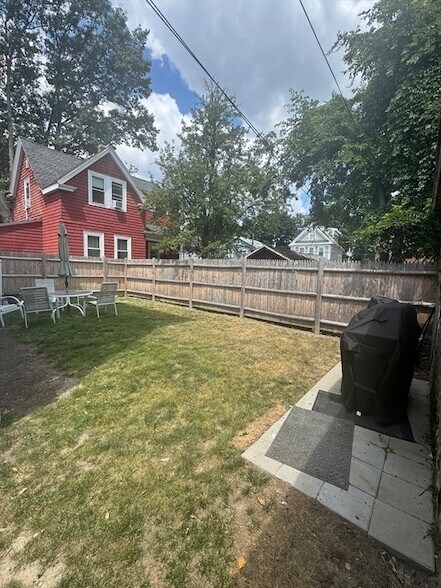 Photo - 24 Pierce Ave Unit 3br,2brStu