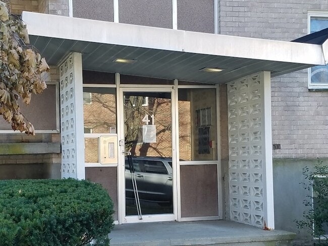 Photo - 41 Lionel Ave Unit D