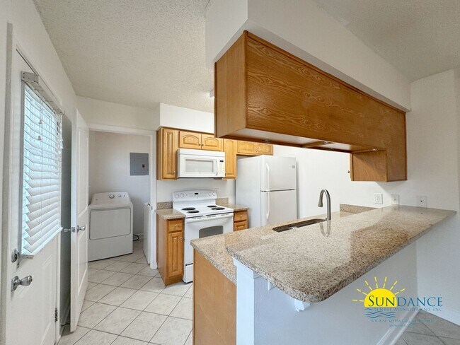 Photo - Updated 2 Bedroom Duplex in Central Crestv...