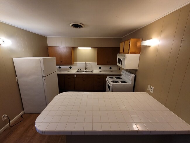 Photo - 703 Booker St Unidad 705