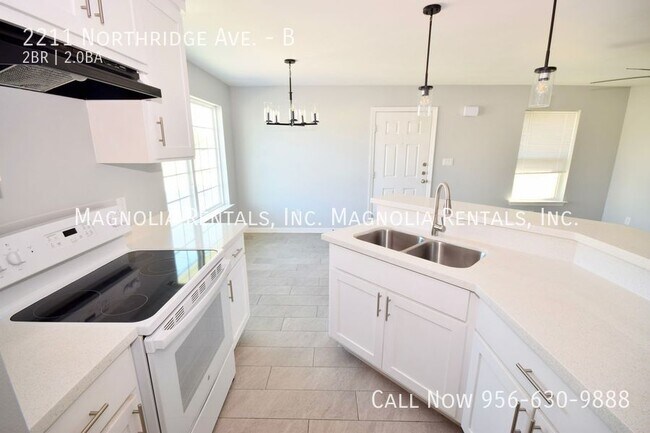 2211 Northridge Ave Unit B