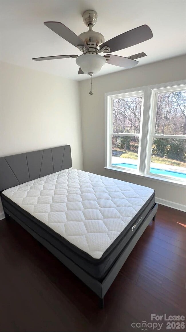 Photo - 3906 Crimson Wing Dr