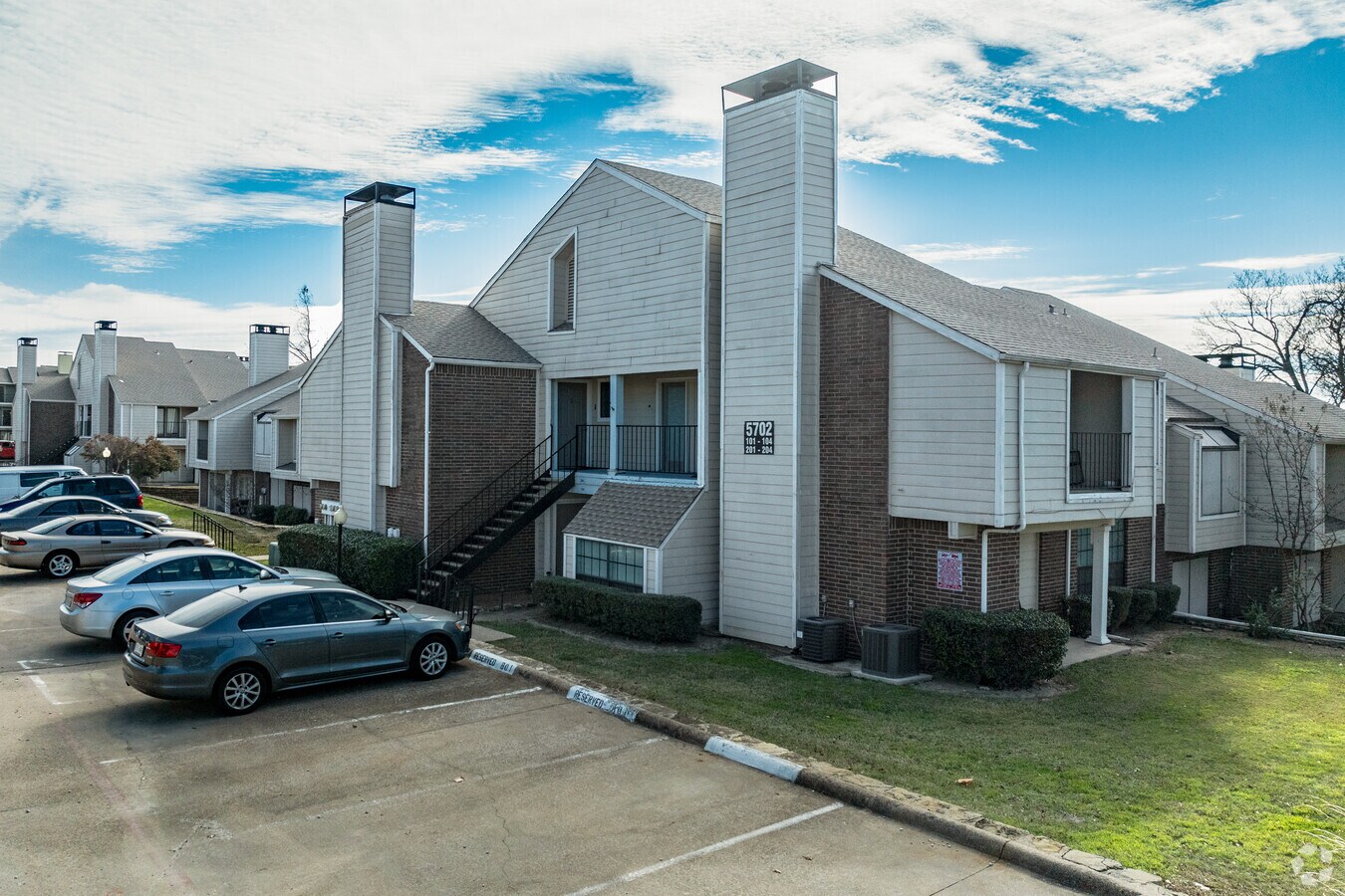 Additional Building View - Highpoint Landing