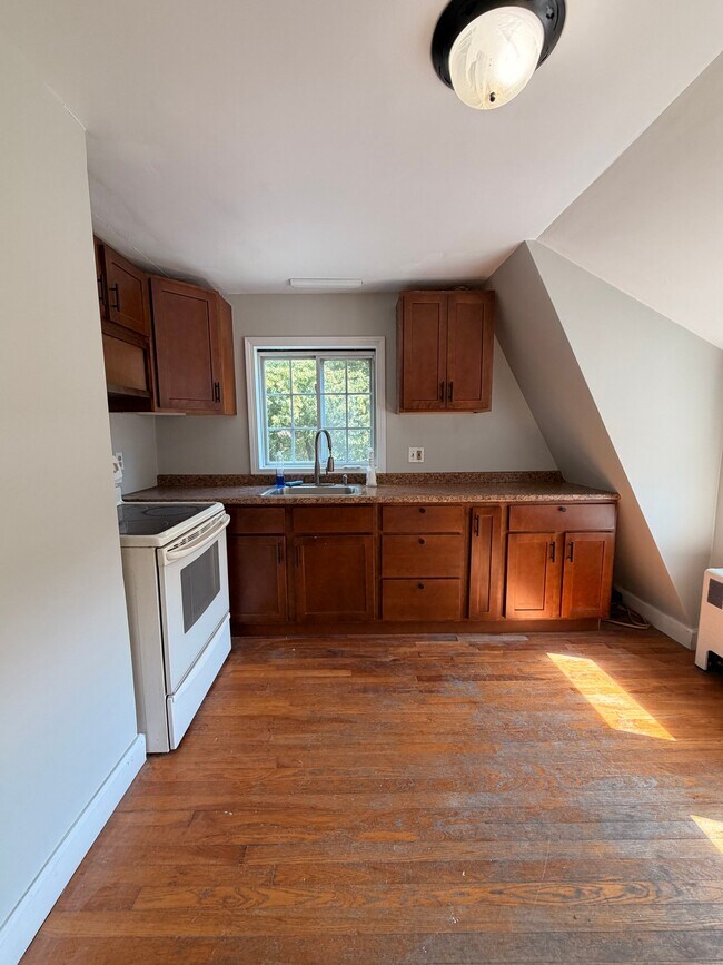 Photo - 356 Wareham St Unit B
