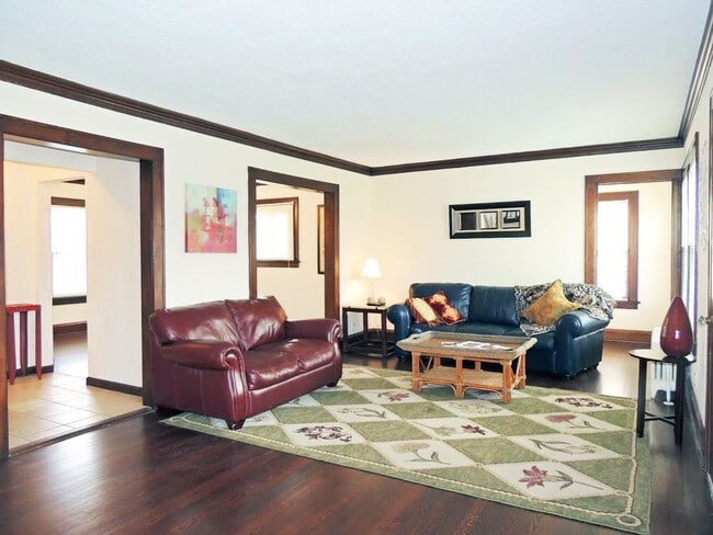 Photo - 4 Bed - 1.5 Bath Colonial for Rent in Euclid!