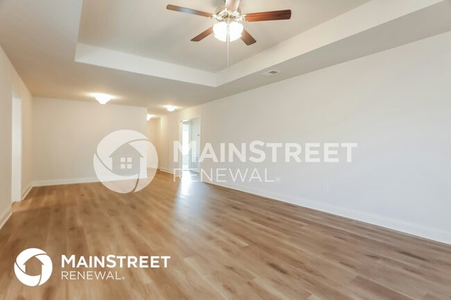 Photo - 324 Black Crk Trl