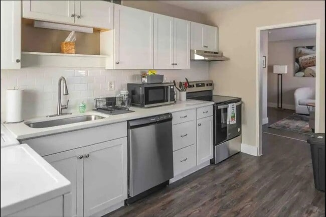 Photo - 1461 Pine St NW Unit B