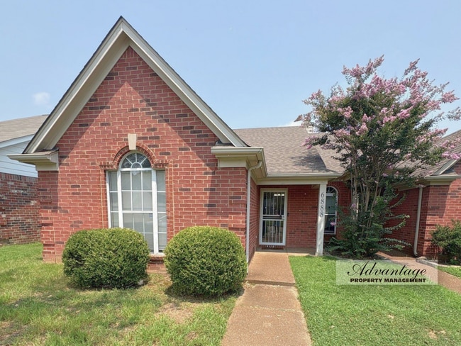 Building Photo - 6888 Wrigley Dr