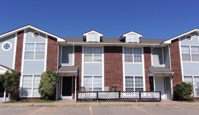 Building Photo - 3707 N St Charles St Unit 3713 N Saint Charles St