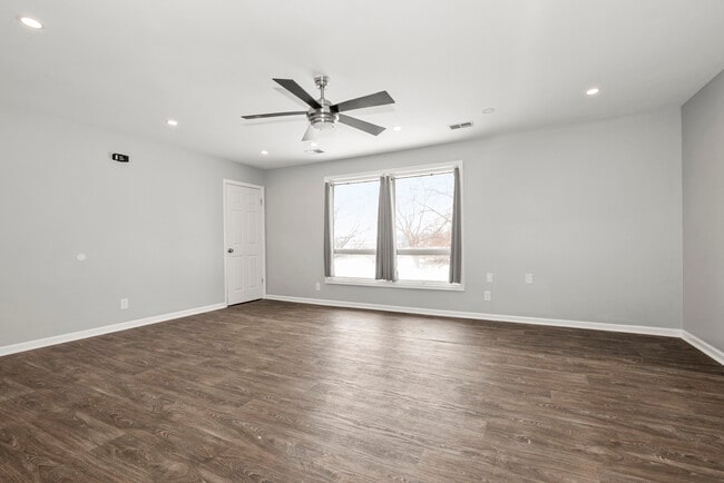 Photo - 8342 W Lincoln Hwy