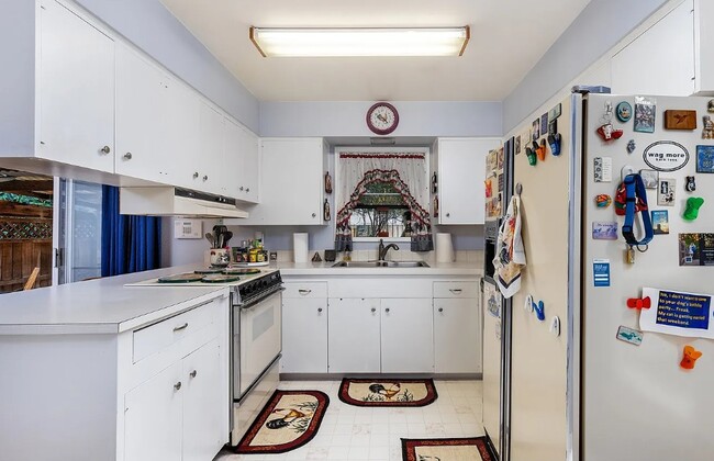 Photo - 804 SE 168th Ave