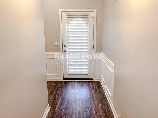 Photo - 8702 Goswell Dr